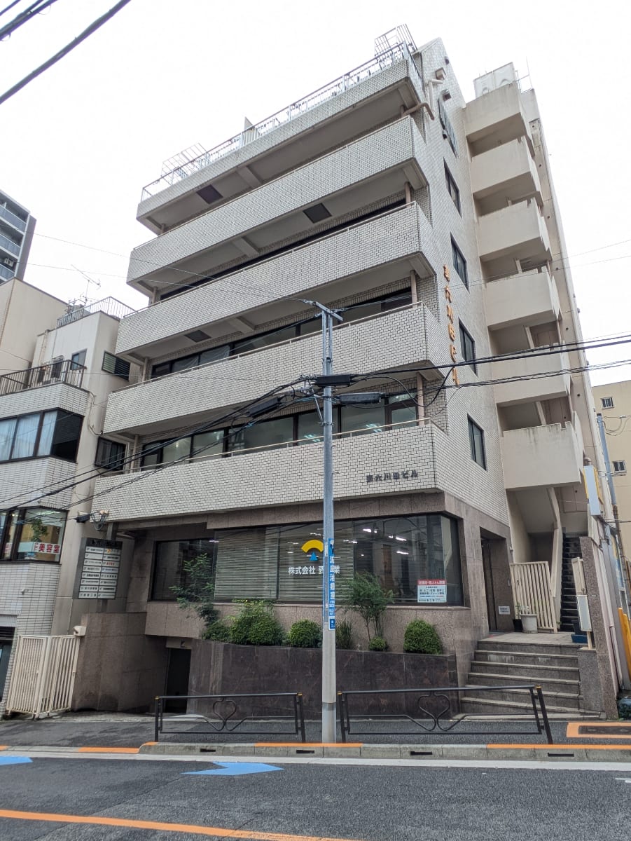 v20251224150804/fresh/building/J00100366961_21