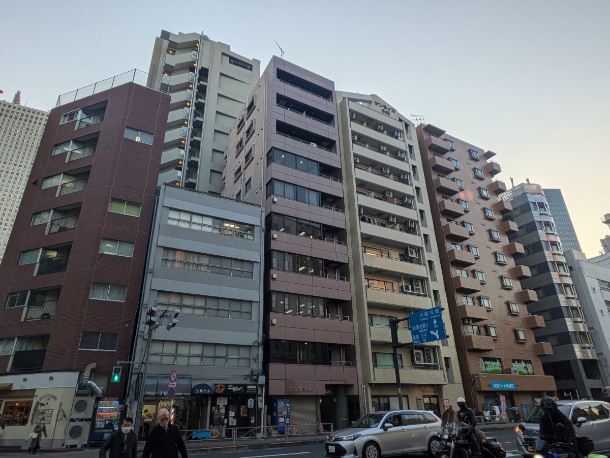 v20251224150804/fresh/building/J00100371050_14