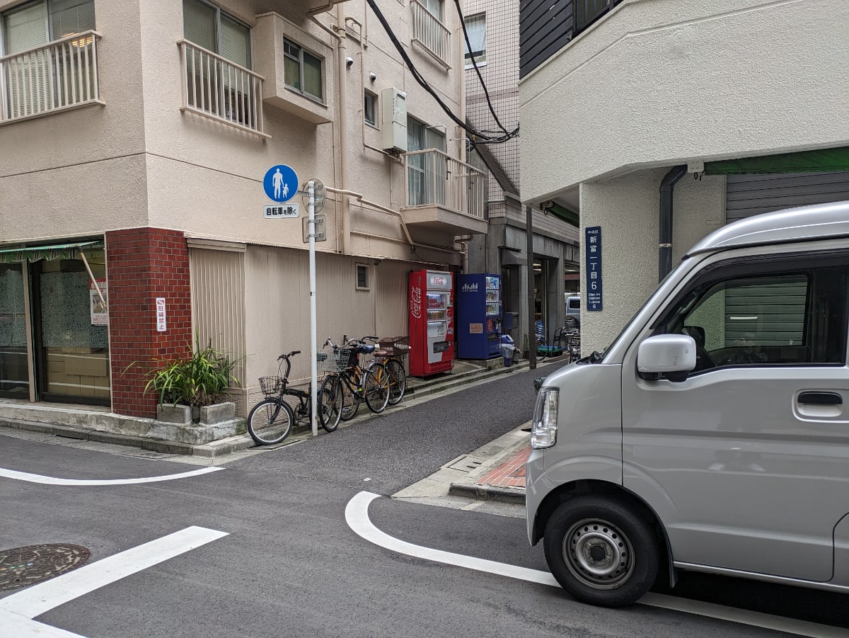 v20251224150804/fresh/building/J00100377264_10