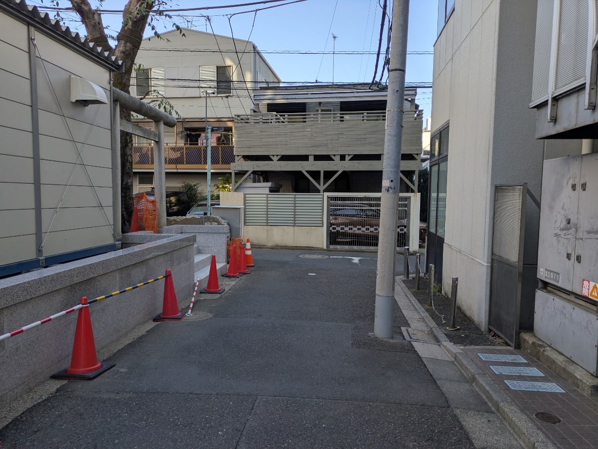 v20251224150804/fresh/building/J00100379148_17