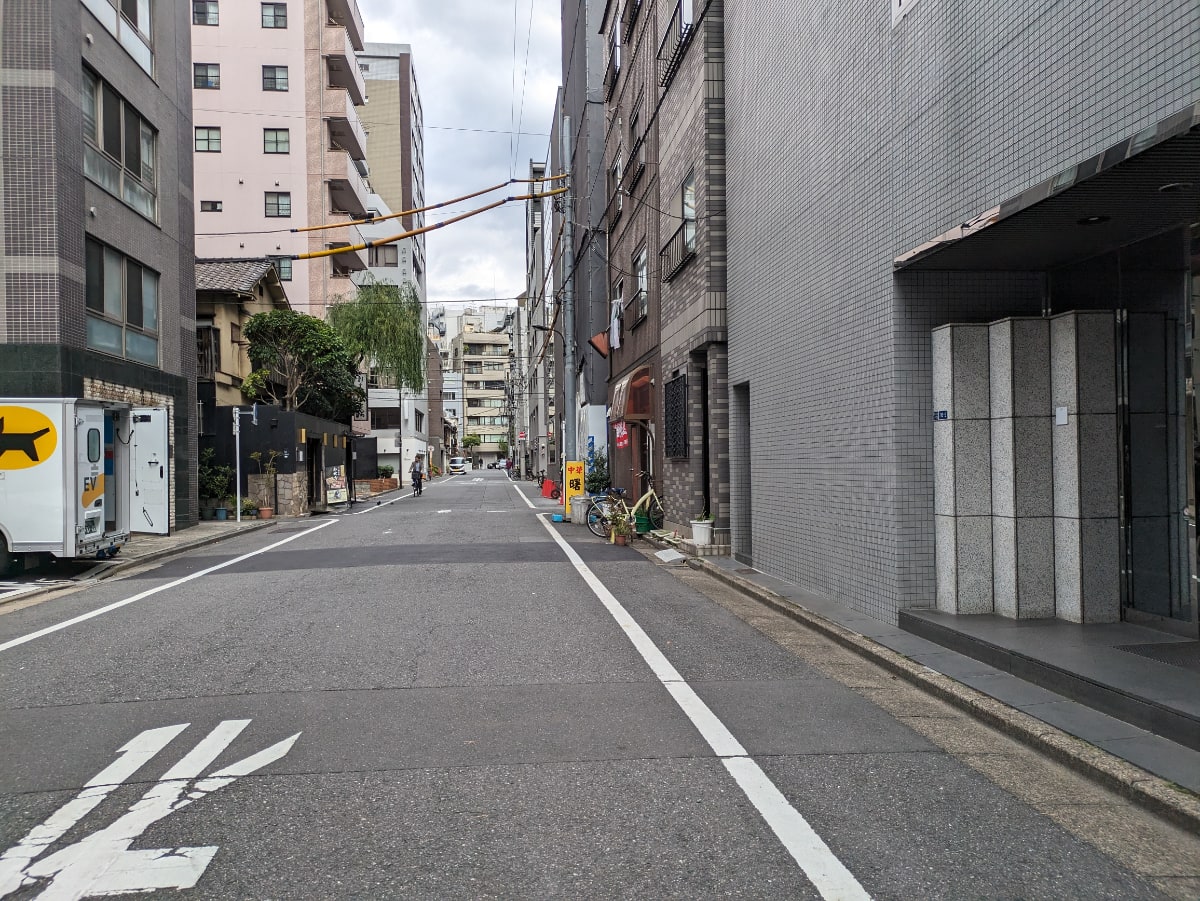 v20251224150804/fresh/building/J00100384745_2