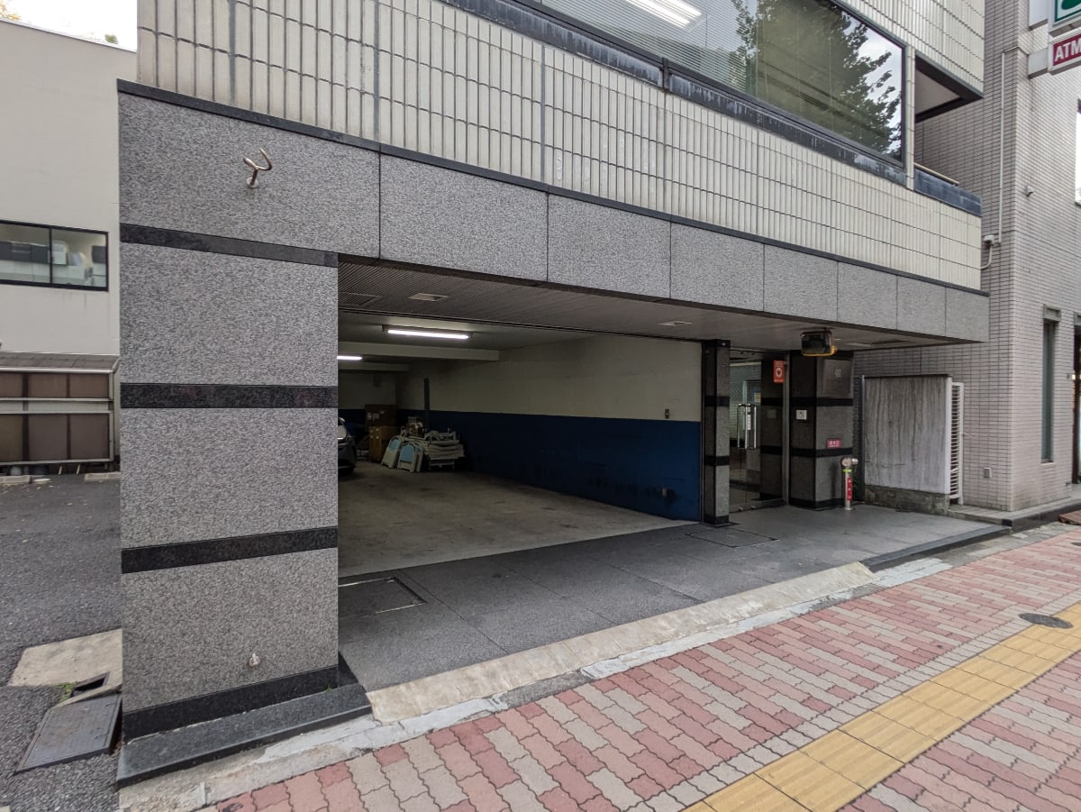 v20251224150804/fresh/building/J00100386623_12