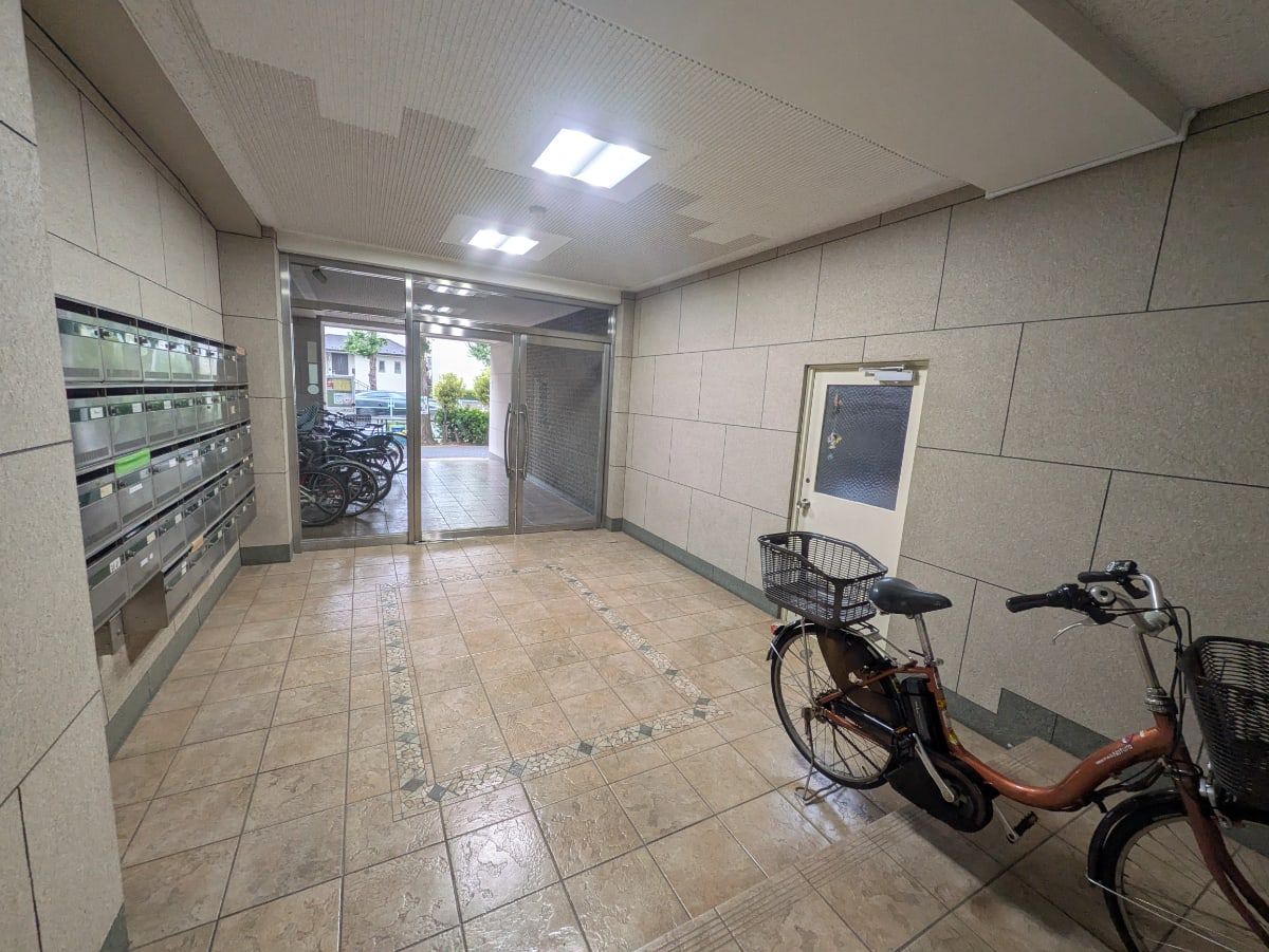 v20251224150804/fresh/building/J00100402967_10