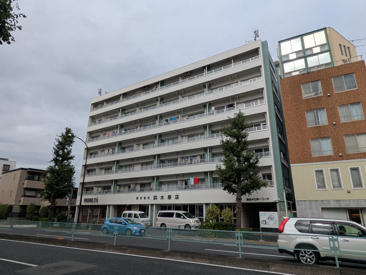 v20251224150804/fresh/building/J00100402967_9