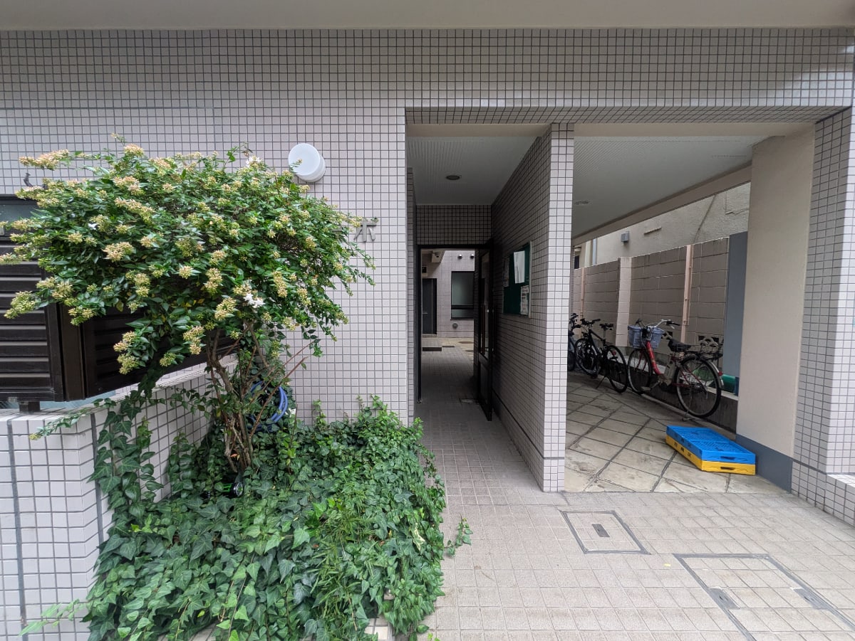v20251224150804/fresh/building/J00100420027_7