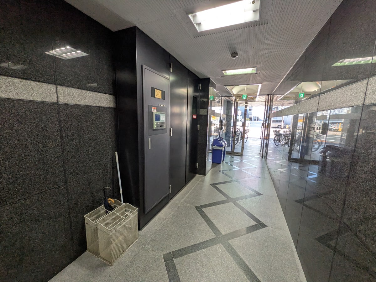 v20251224150804/fresh/building/J00100446624_7