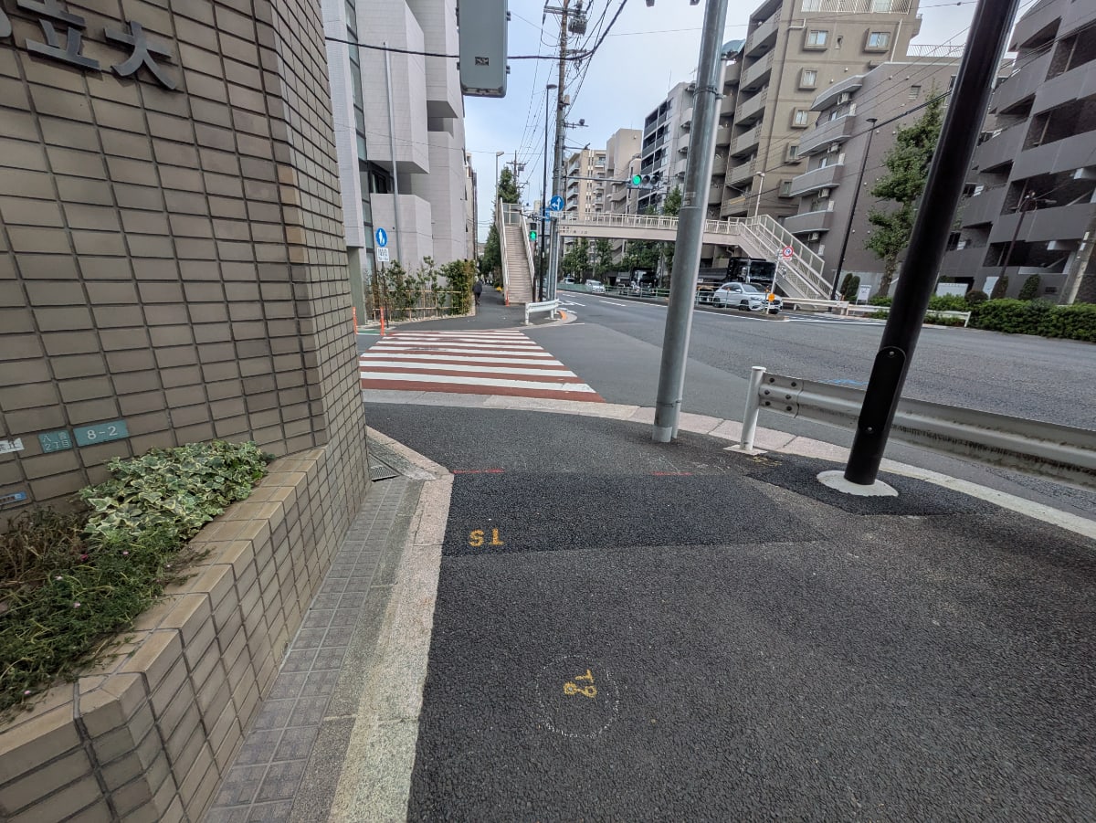 v20251224150804/fresh/building/J00100511597_14