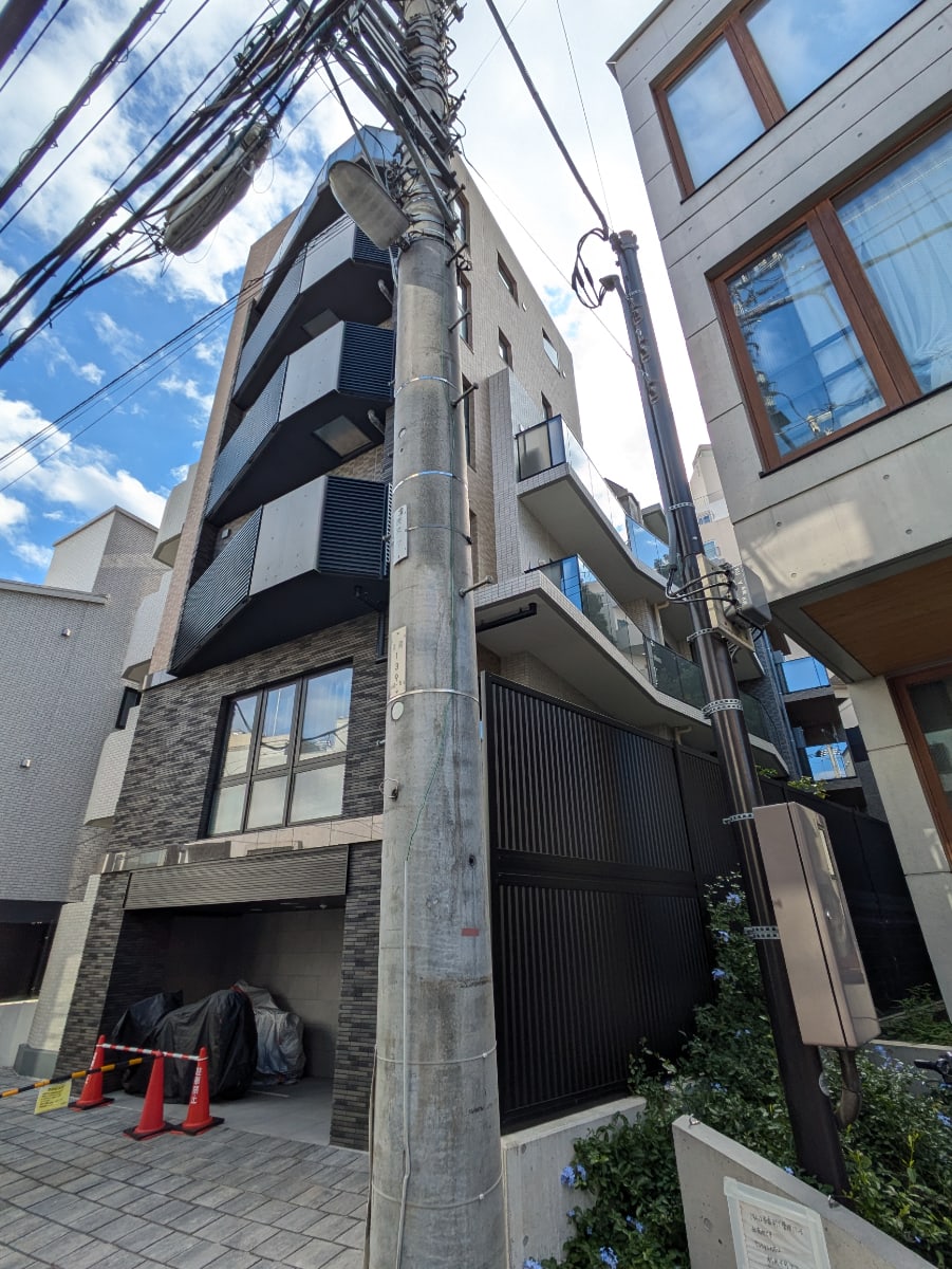 v20251224150804/fresh/building/J00100609473_11