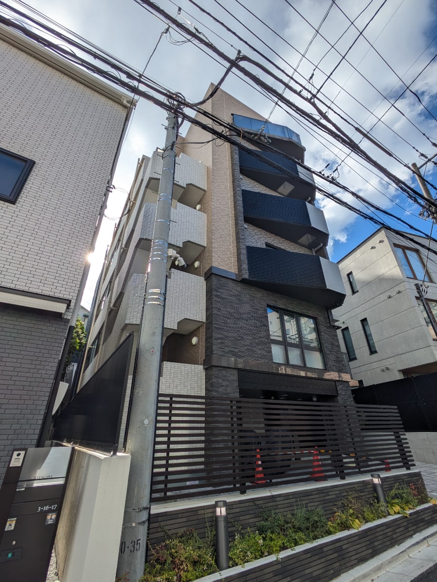 v20251224150804/fresh/building/J00100609473_8