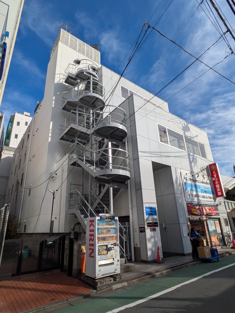 v20251228150654/fresh/building/J00100357656_7