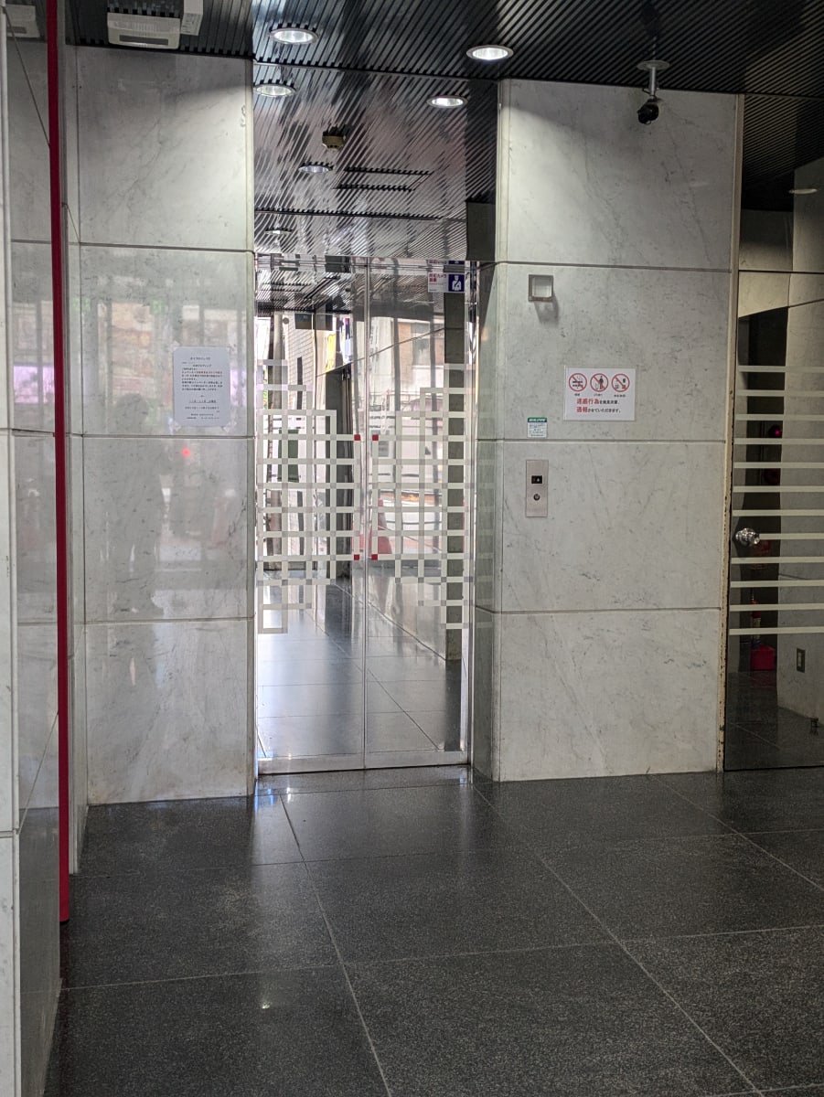 v20251228150654/fresh/building/J00100388800_4