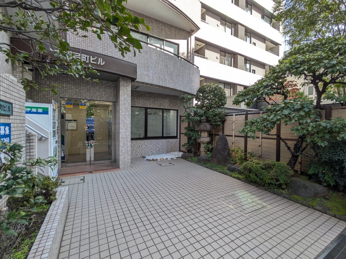 v20251228150654/fresh/building/J00100394505_12