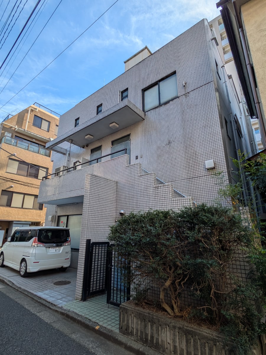 v20251228150654/fresh/building/J00100407521_8