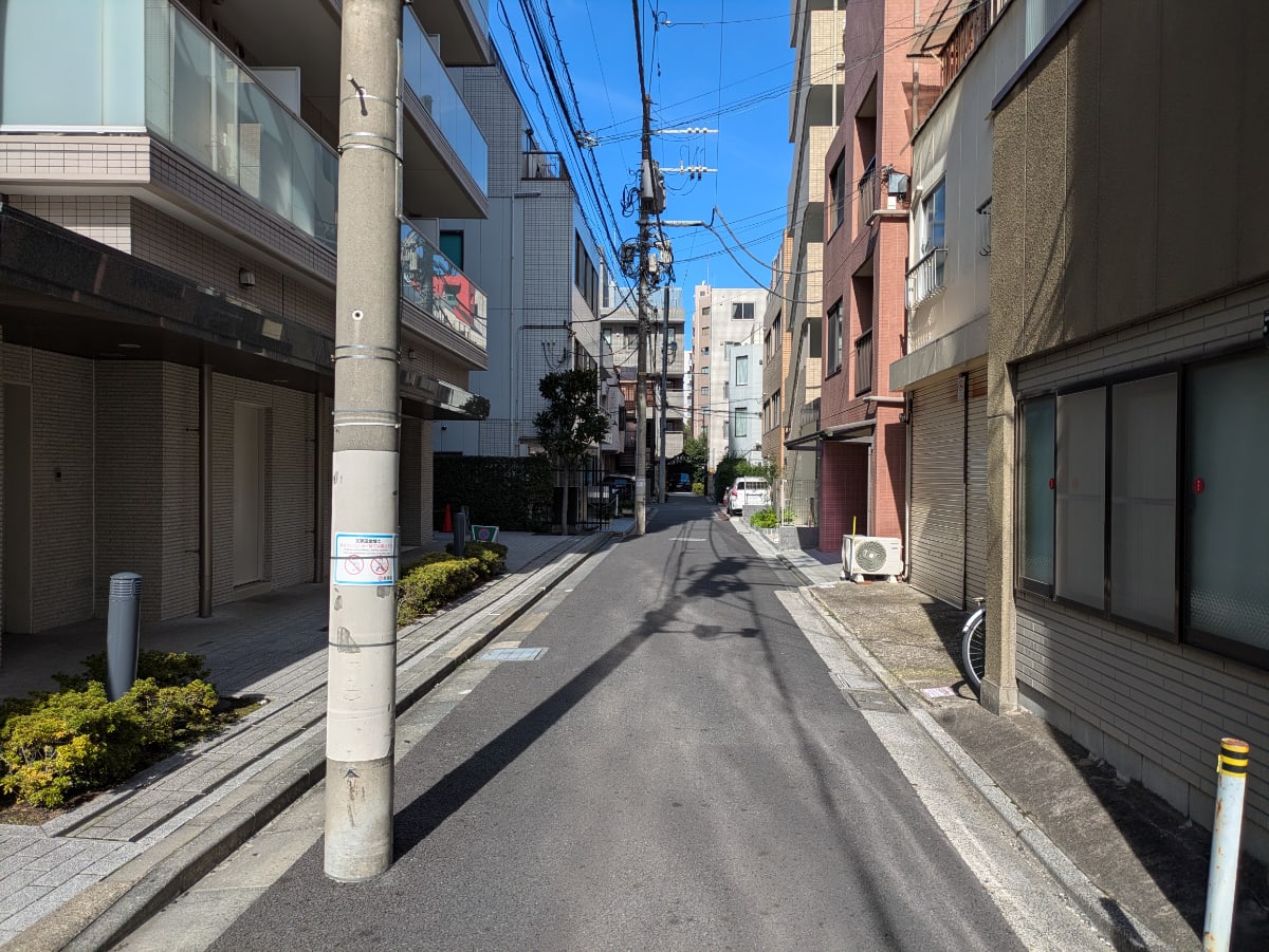v20251228150654/fresh/building/J00100428596_11