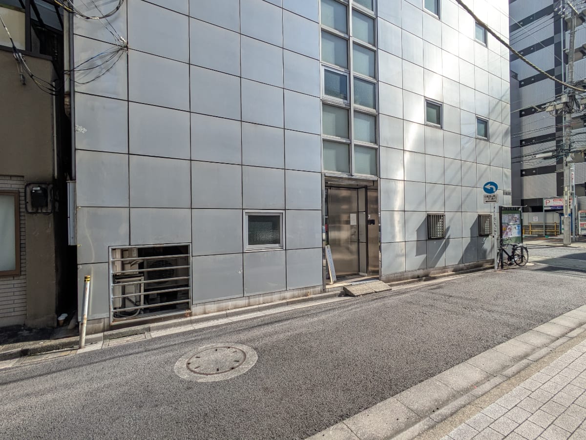 v20251228150654/fresh/building/J00100428596_14