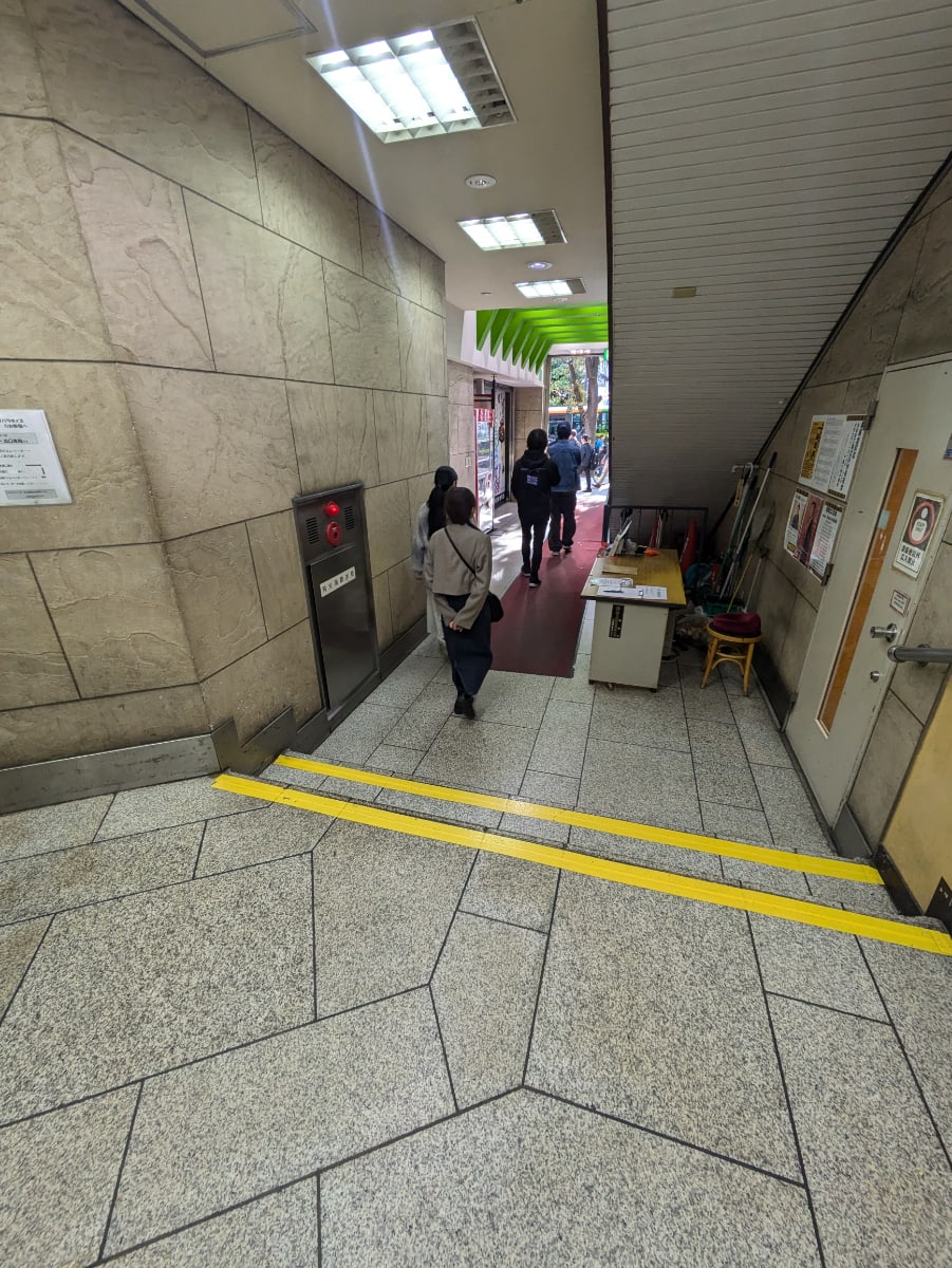 v20260107150802/fresh/building/J00100390319_13