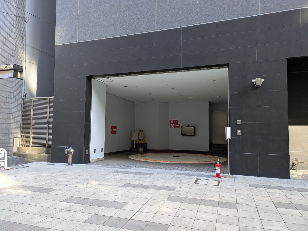 v20260109150803/fresh/building/J00100385900_13