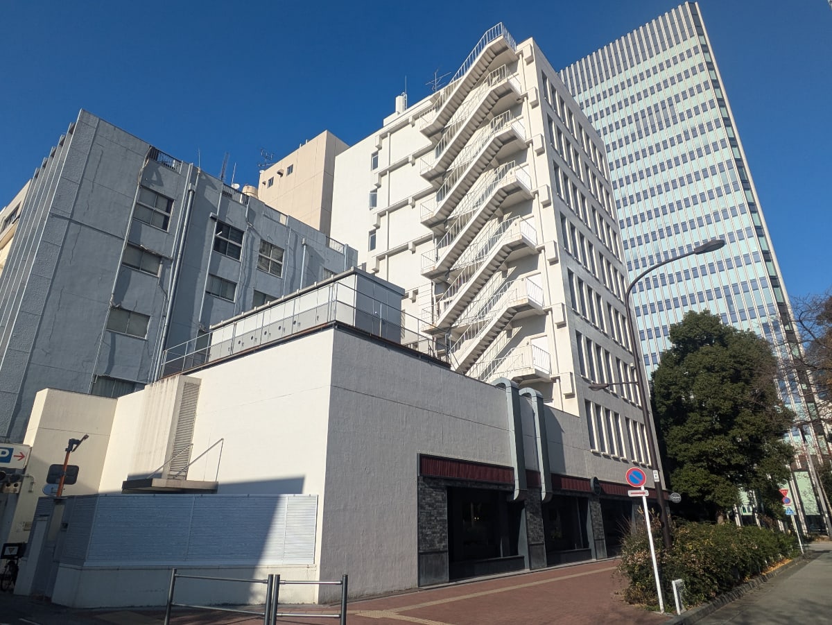 v20260110150643/fresh/building/J00100481573_6