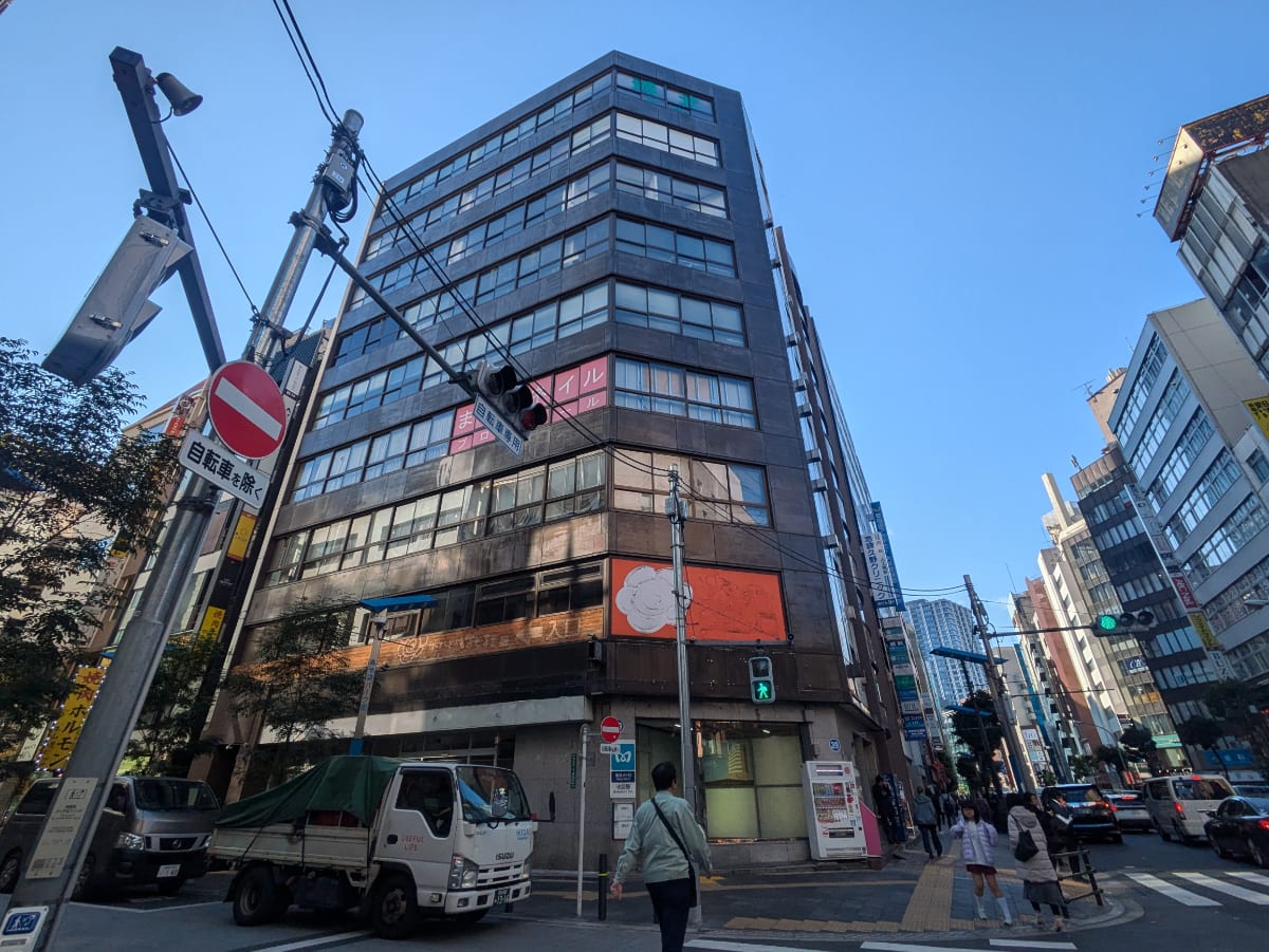 v20260111150704/fresh/building/J00100388995_1