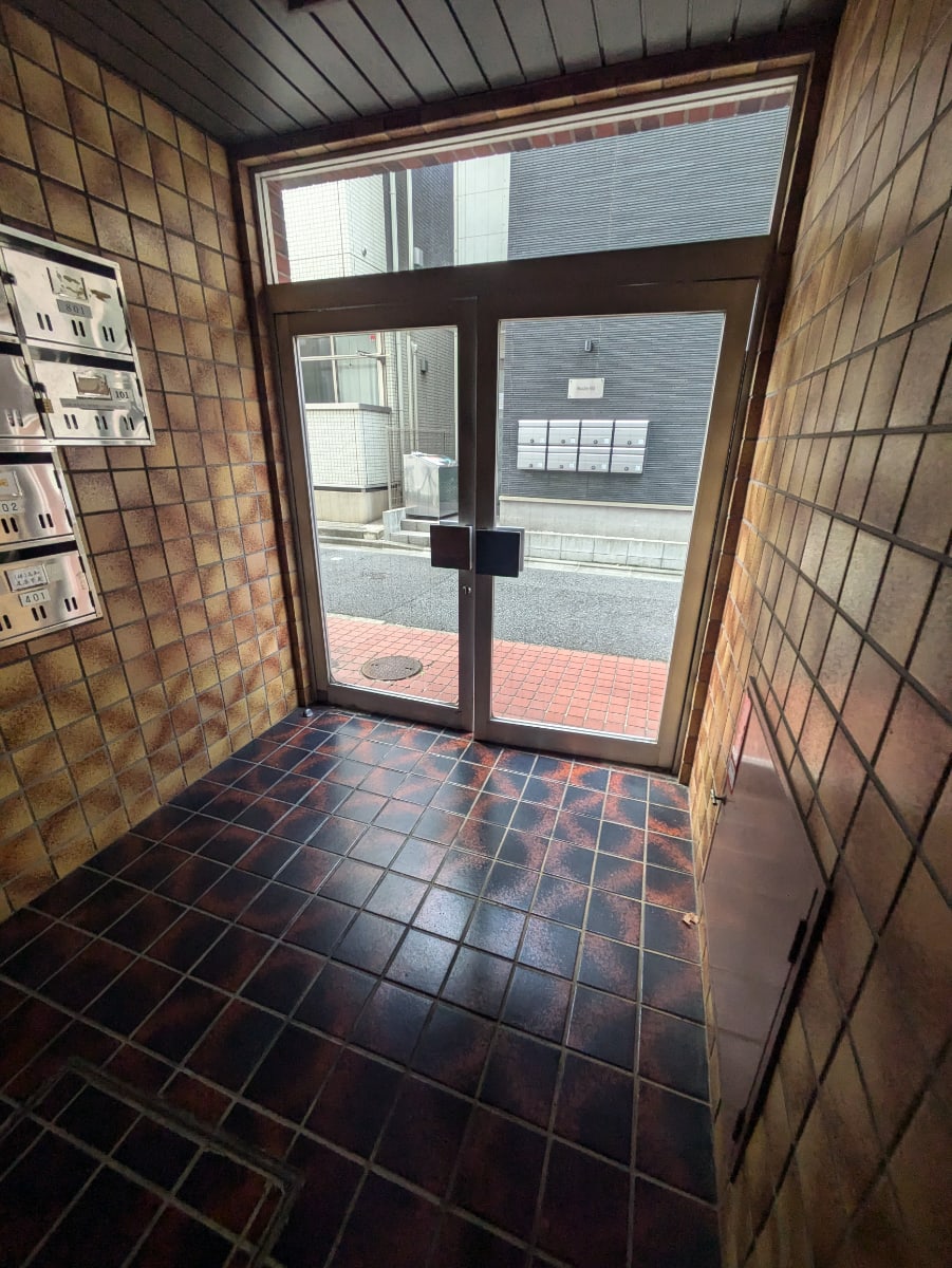 v20260114150754/fresh/building/J00100633573_8