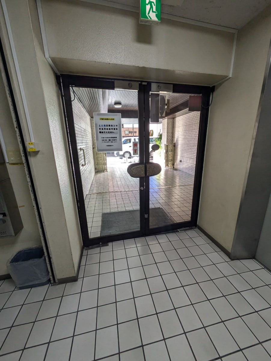 v20260121151013/fresh/building/J00100388975_7