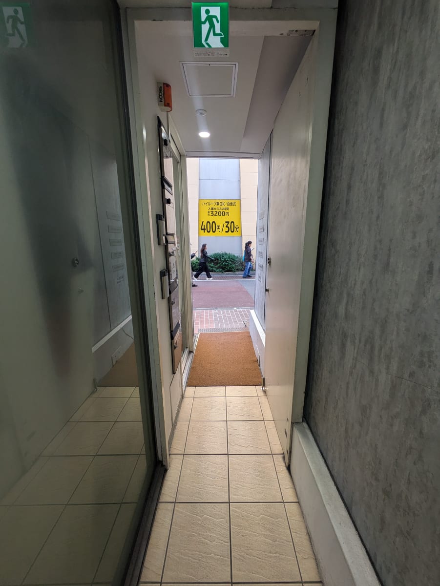 v20260125150707/fresh/building/J00100480034_10