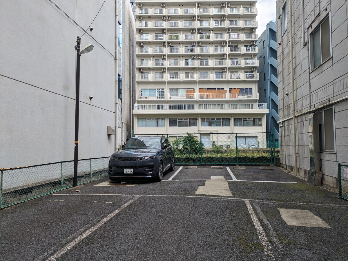 v20260126151127/fresh/building/J00100383681_9