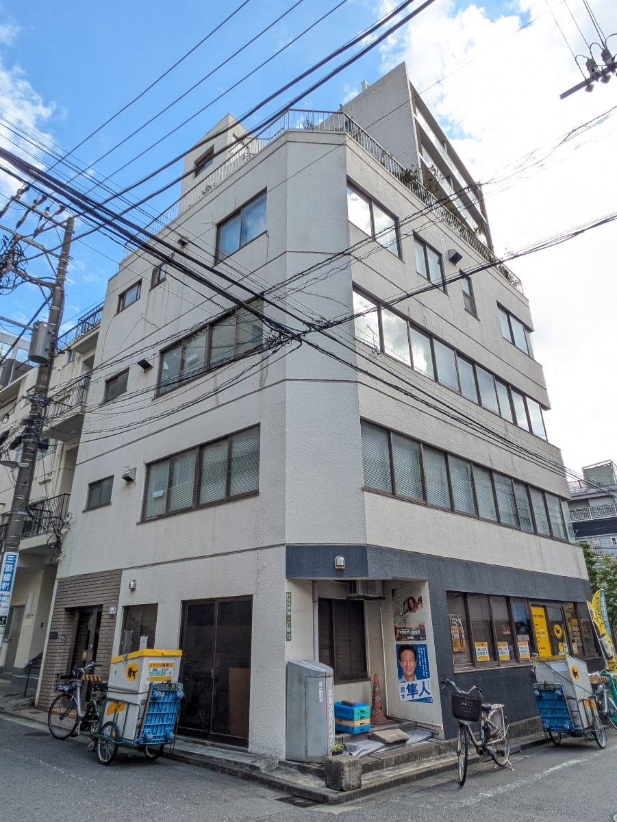 v20260126151127/fresh/building/J00100404600_1