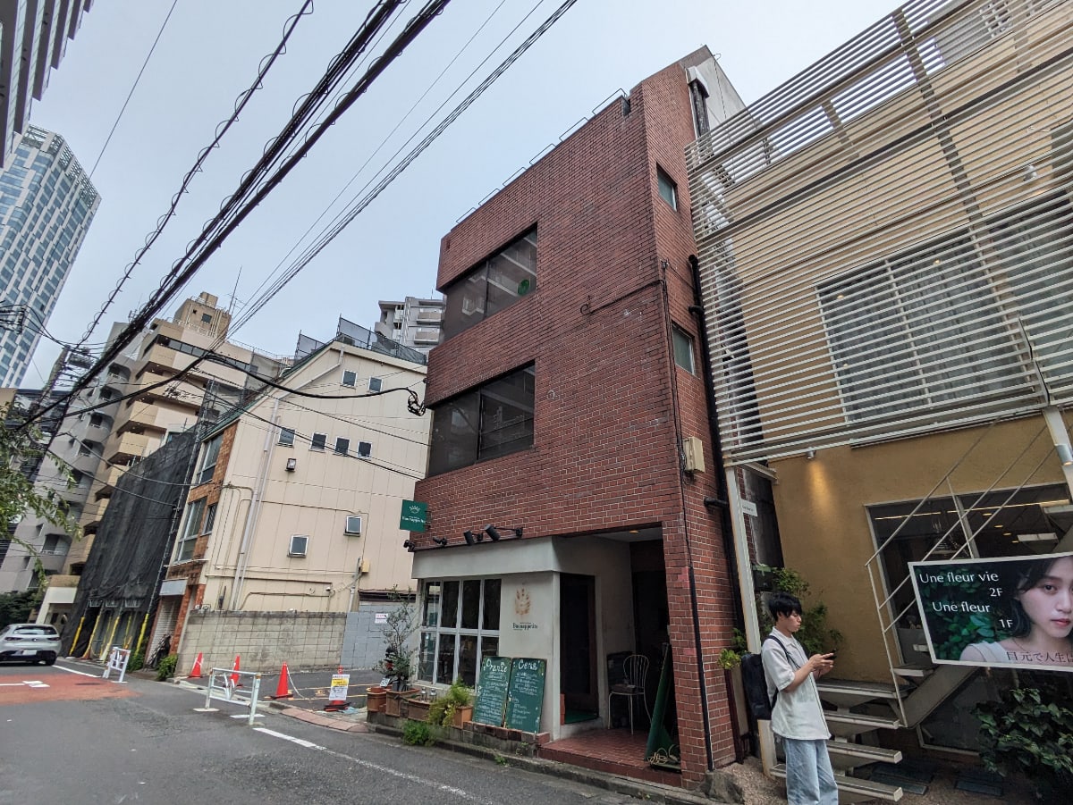 v20260128151011/fresh/building/J00100373809_10