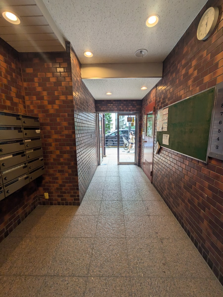 v20260128151011/fresh/building/J00100375230_11