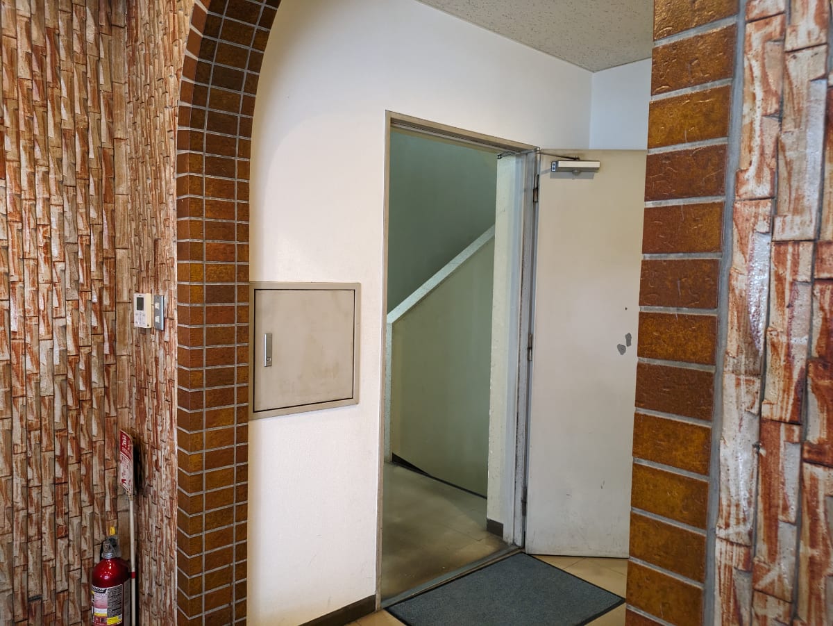 v20260128151011/fresh/building/J00100376402_11