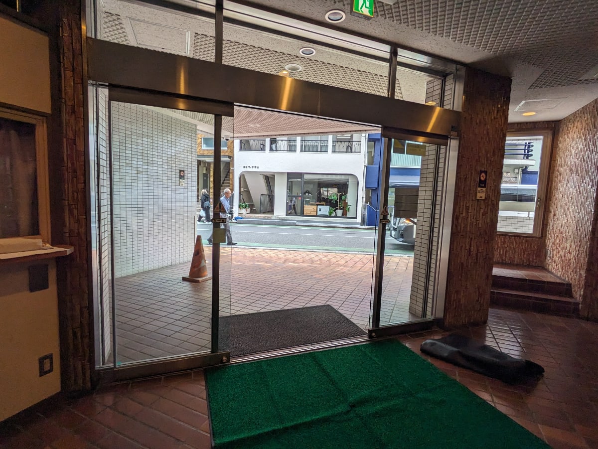 v20260128151011/fresh/building/J00100376402_12