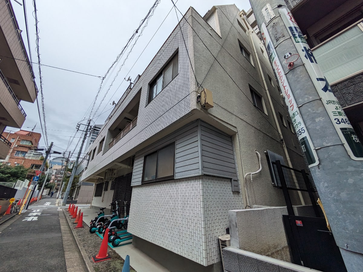 v20260128151011/fresh/building/J00100376402_8