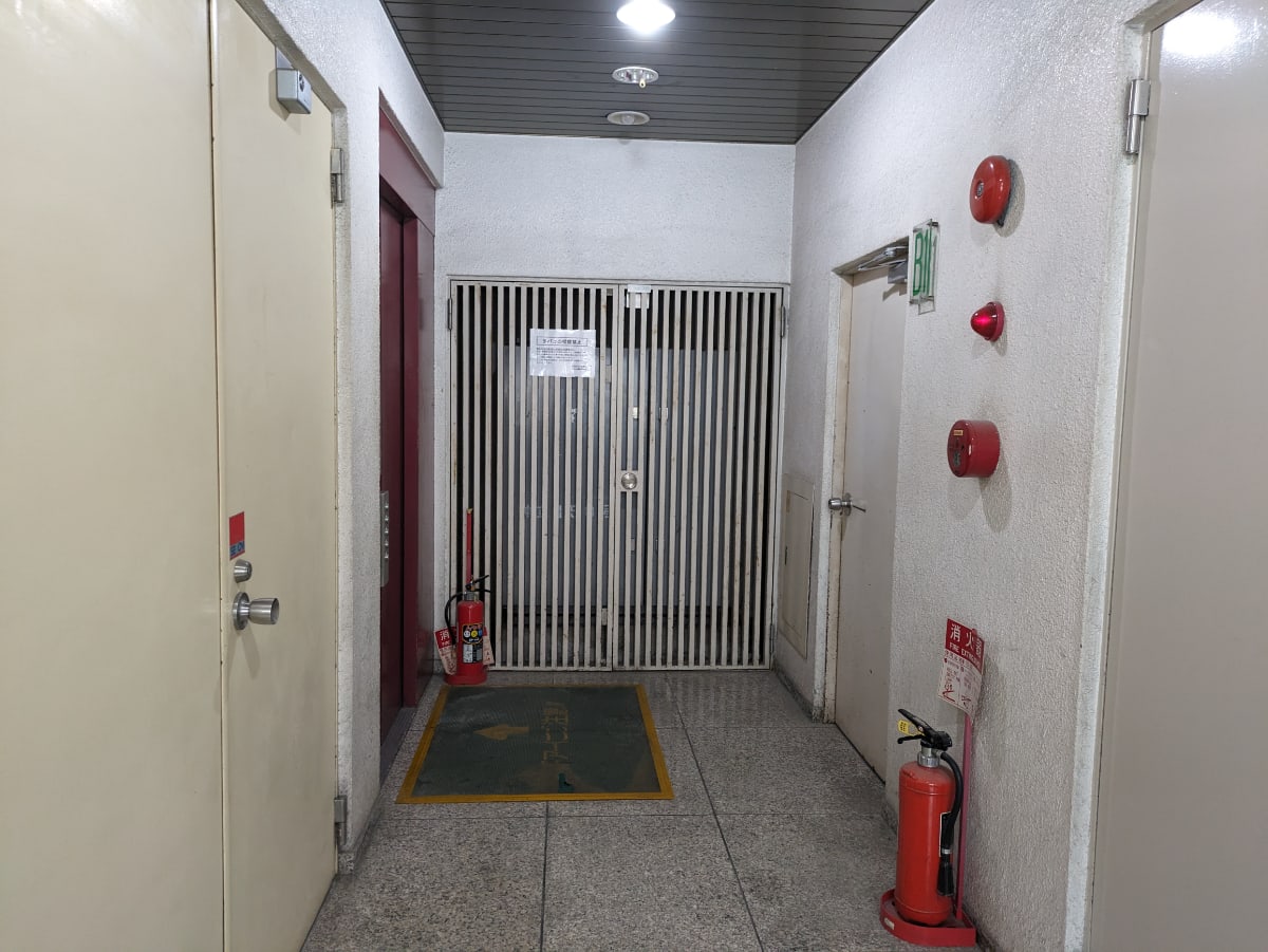 v20260129150909/fresh/building/J00100386966_16