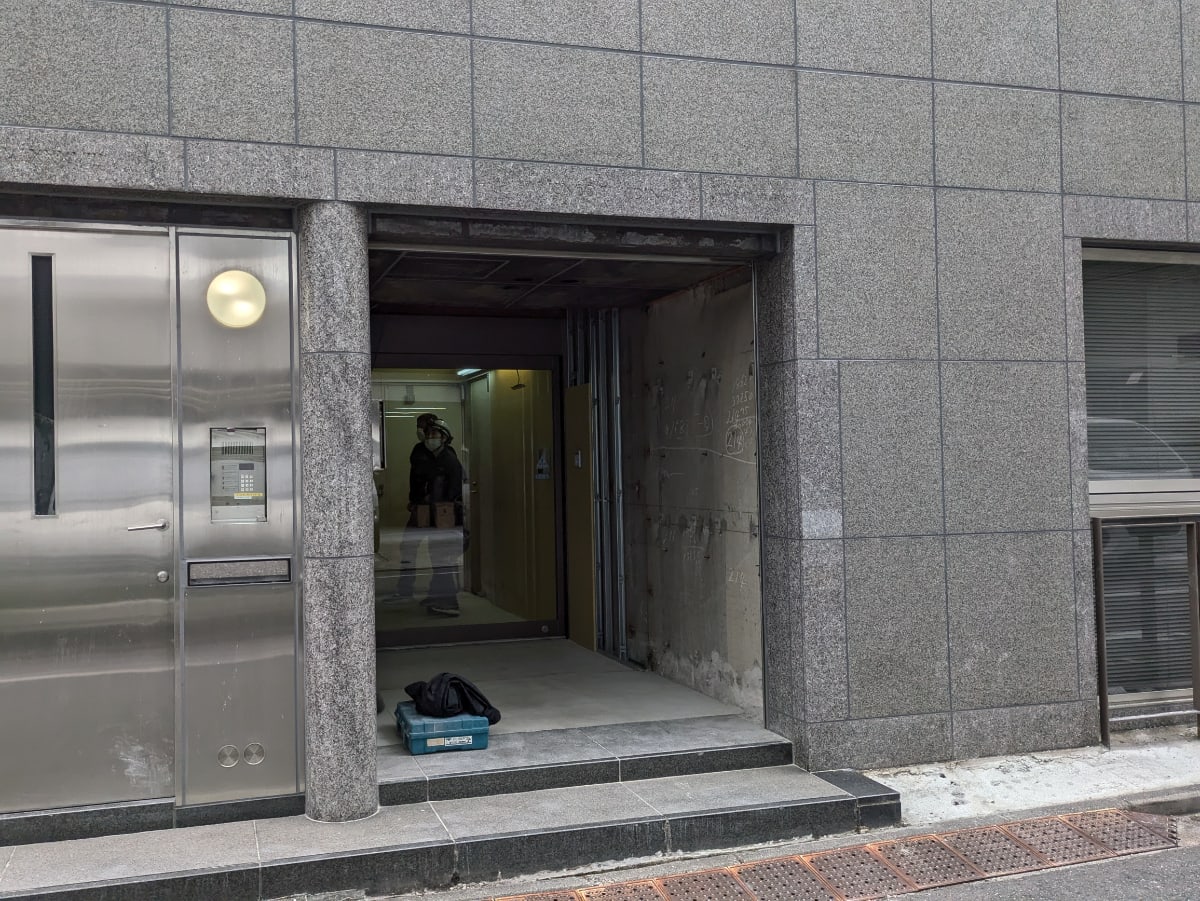 v20260129150909/fresh/building/J00100389723_13