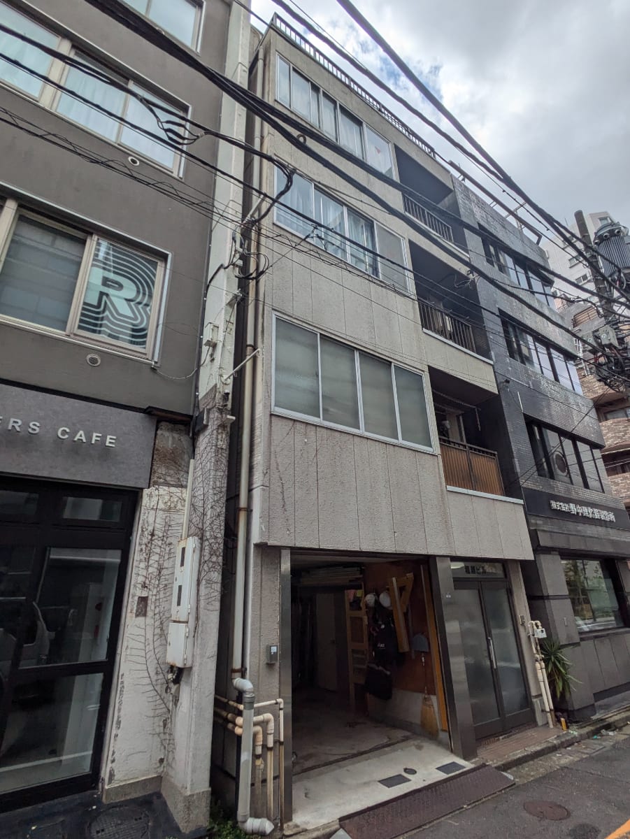v20260129150909/fresh/building/J00100414925_5