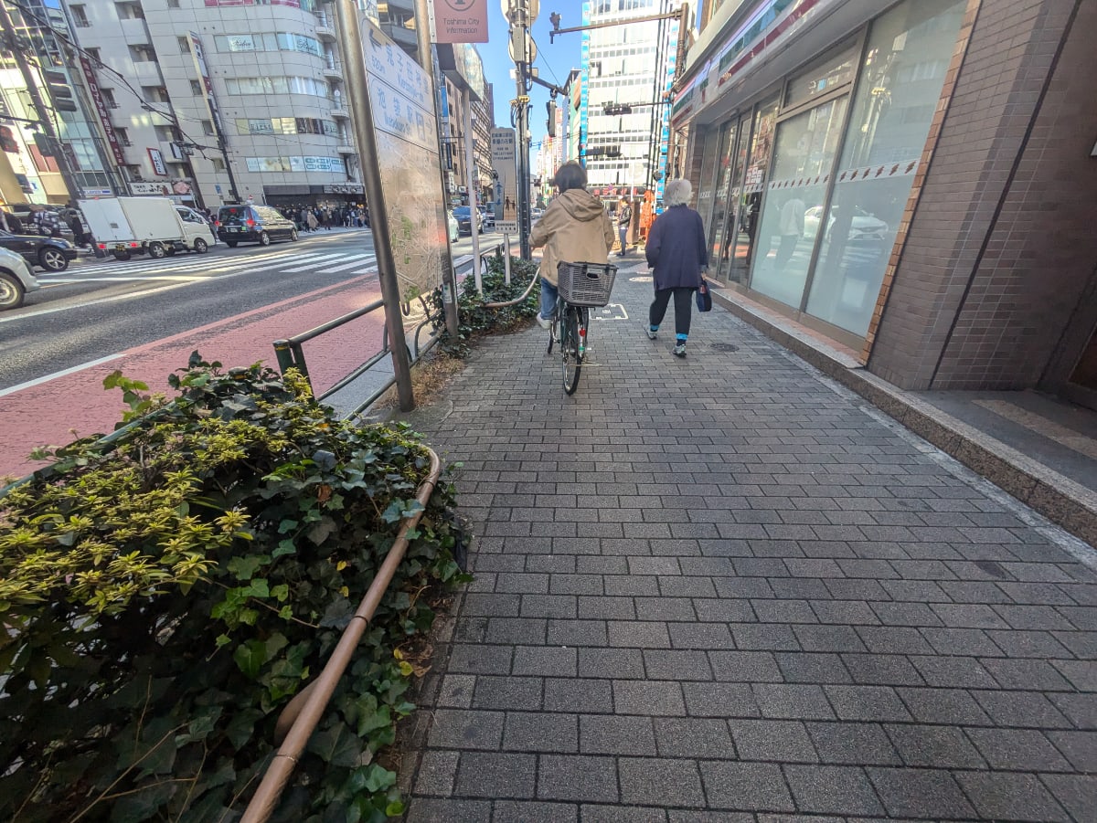 v20260131150803/fresh/building/J00100392772_9