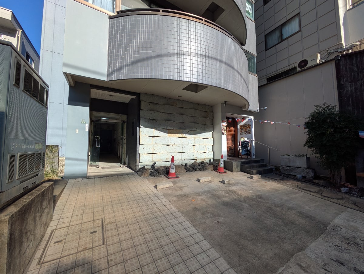 v20260131150803/fresh/building/J00100421196_9