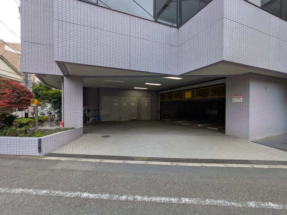 v20260201150652/fresh/building/J00100390543_11