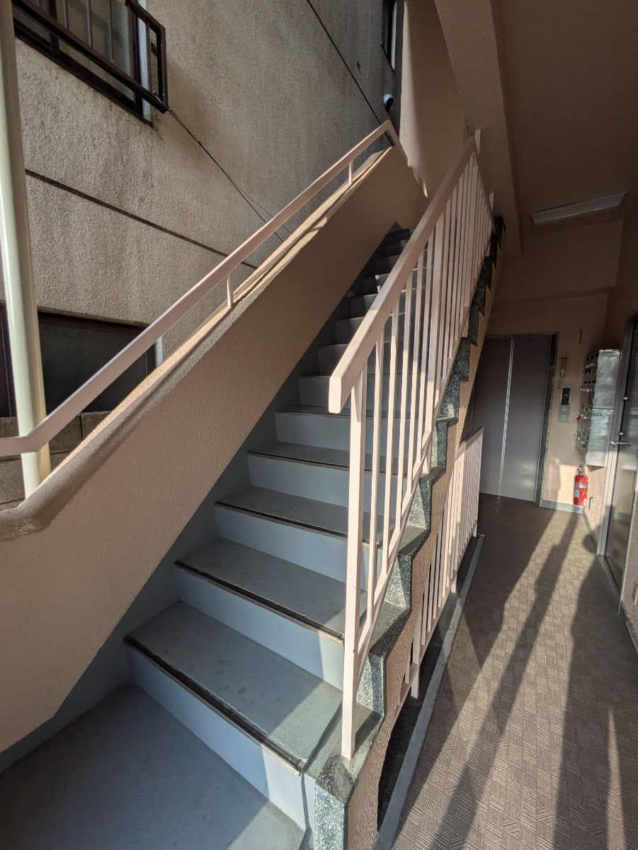 v20260203151011/fresh/building/J00100380323_12