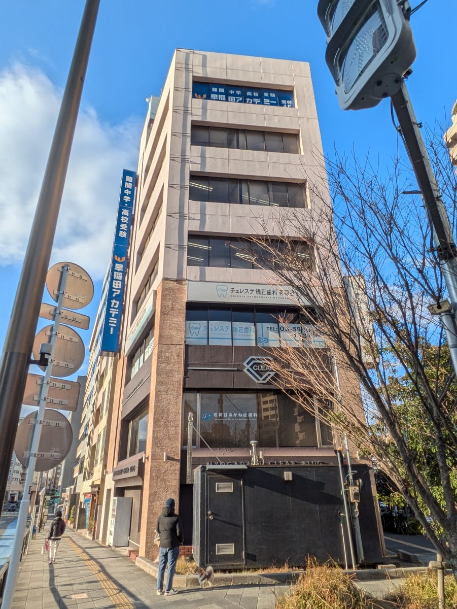v20260203151011/fresh/building/J00100390395_8