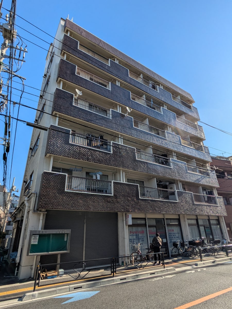 v20260203151011/fresh/building/J00100608886_6