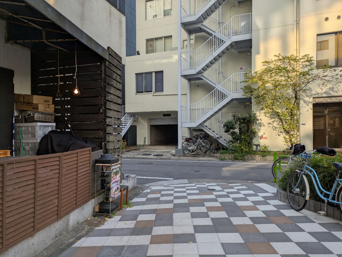 v20260204151012/fresh/building/J00100385779_13