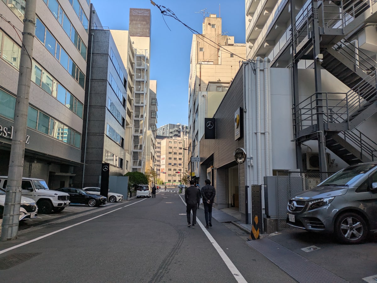 v20260204151012/fresh/building/J00100390042_12