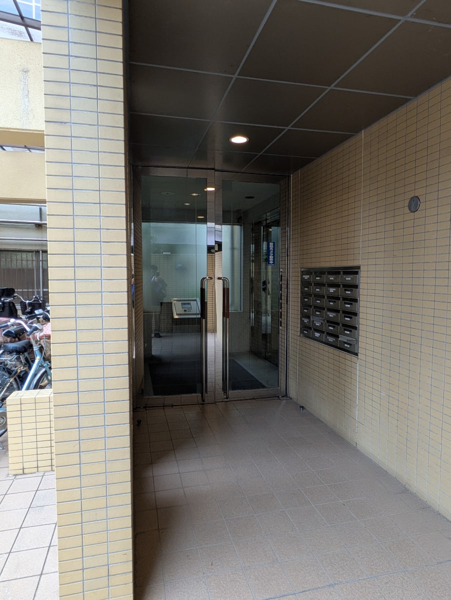 v20260205150909/fresh/building/J00100390358_17