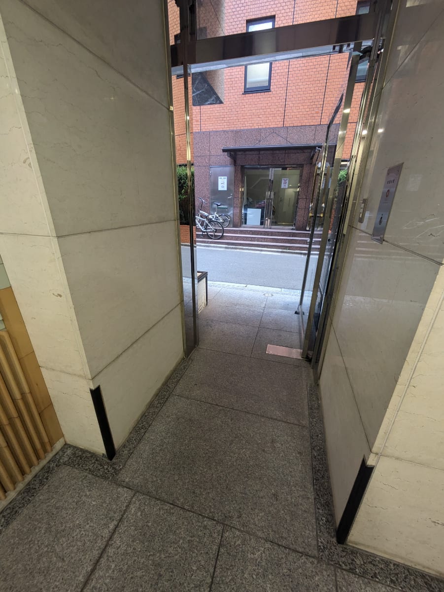 v20260206151021/fresh/building/J00100388843_7