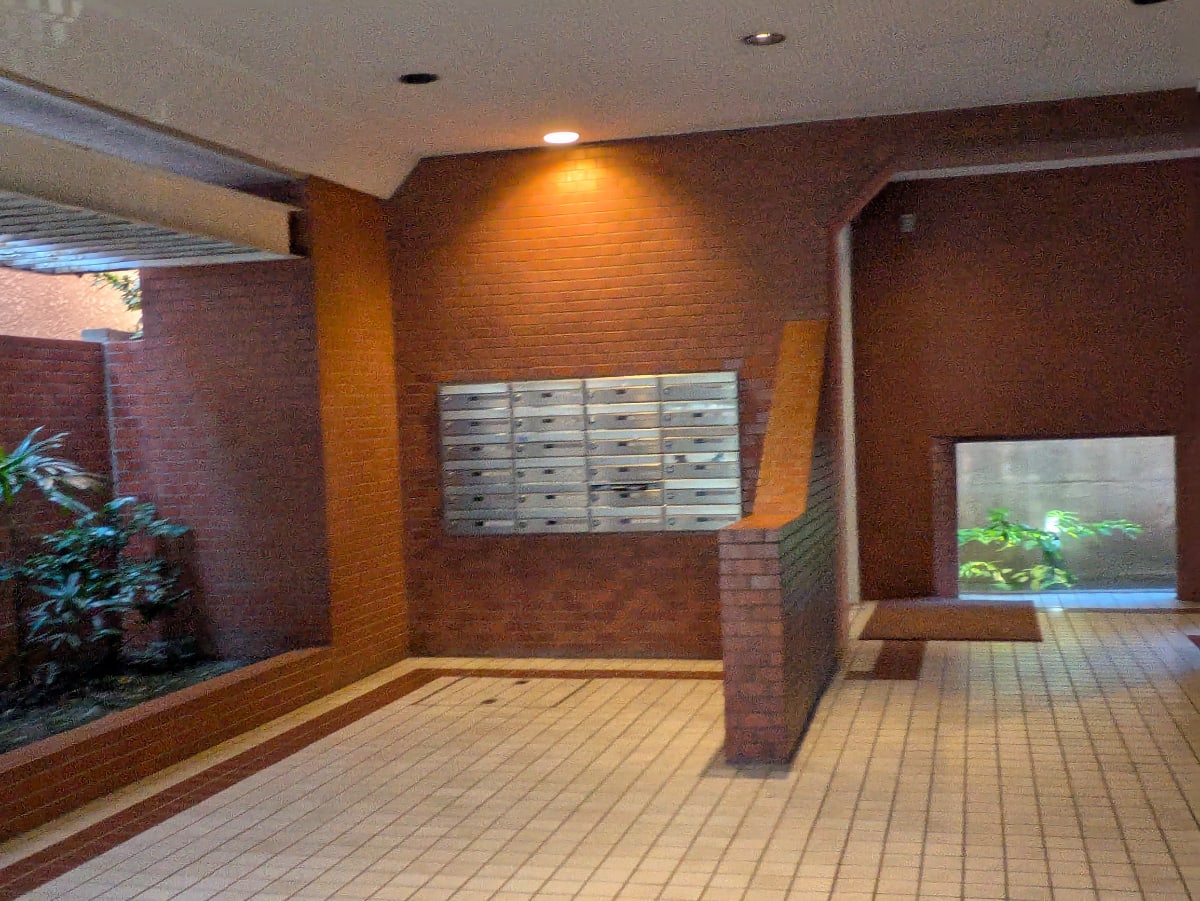 v20260207150833/fresh/building/J00100421596_12