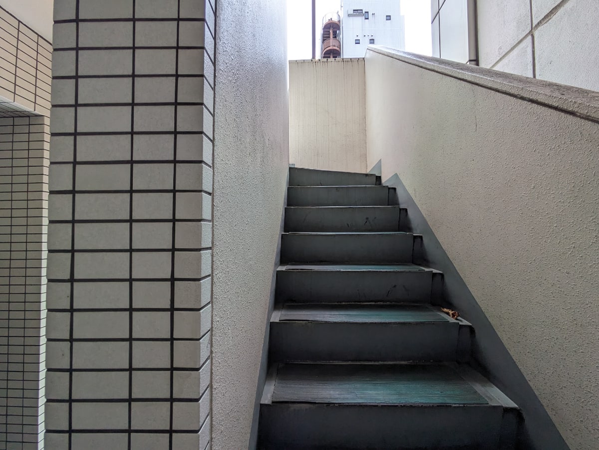 v20260208150757/fresh/building/J00100374108_19