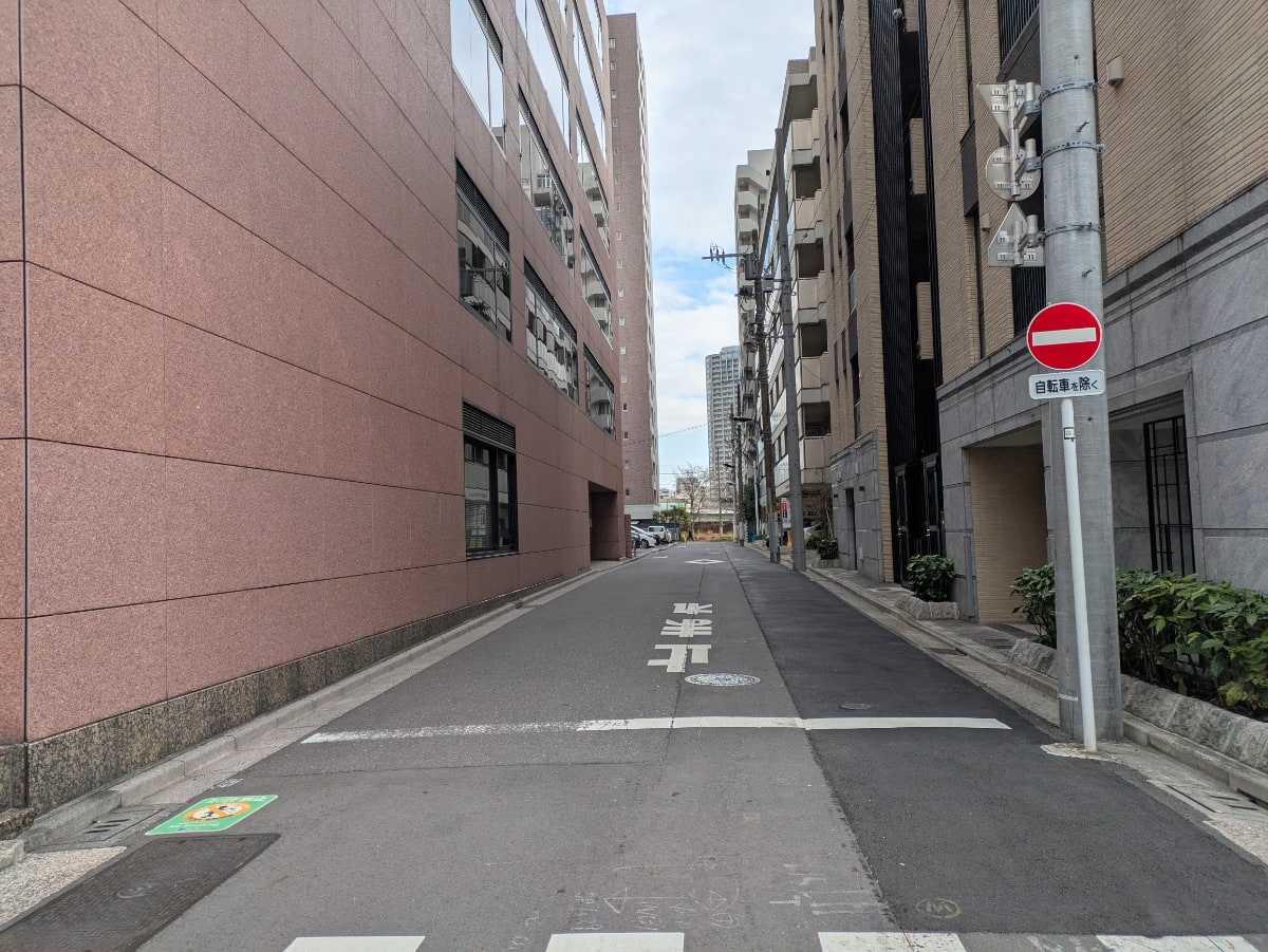 v20260210150910/fresh/building/J00100370225_16