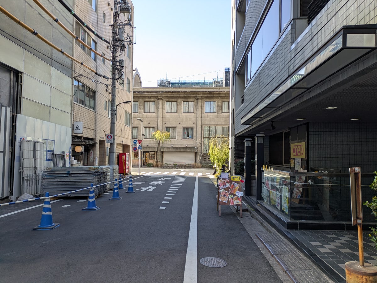 v20260216150904/fresh/building/J00100384570_11